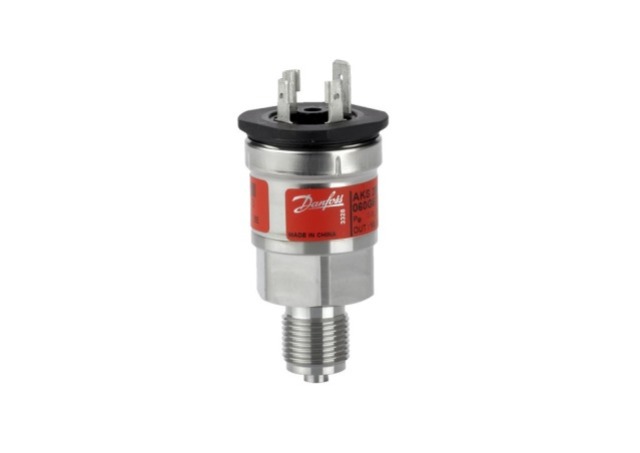 Danfoss AKS 2050 -1-159 Bar Pressure Transmitter for CO2